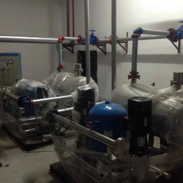 西藏日喀則萬(wàn)年實(shí)業(yè)有限公司采購(gòu)2.2KW、3KW兩用一備恒壓供水設(shè)備兩套